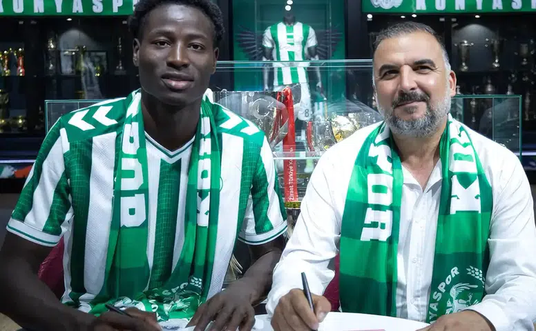 Konyaspor’da 4 imza birden