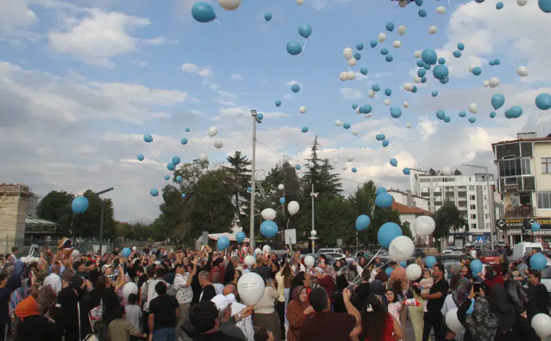 Konya’da 22 aylık kampanya tamamlandı! Bin 500 balon uçuruldu