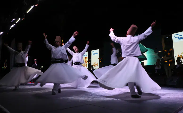 Konya’nın sema geleneği Tunus’ta izleyenleri büyüledi!