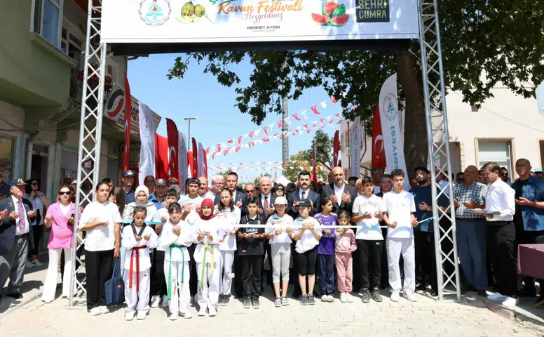 Konya’da kavun festivali başladı! Vali Akın açılışını yaptı