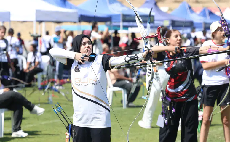 Konya’da büyük okçuluk buluşması! 30 şehirden 750 sporcu yarışıyor