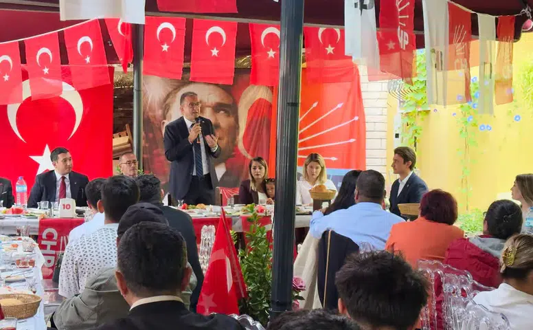 CHP Konya toplandı! Mücadelemizi büyütmeye devam edeceğiz