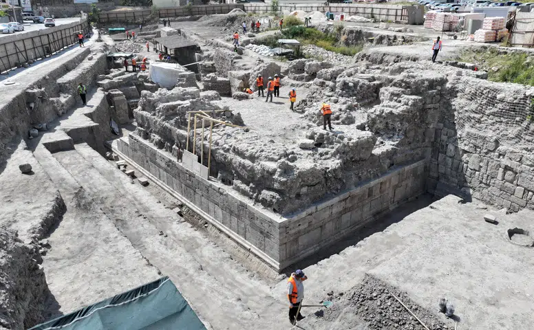 Konya’da tarihe ışık tutacak keşif! Selçuklu surları ortaya çıkarıldı