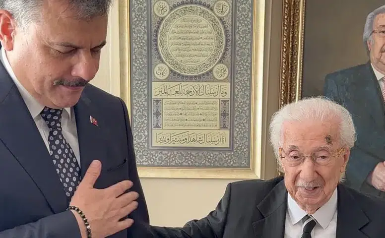 Konyalı Bakan Çiftçi, II. Abdülhamit’in torunu ile görüştü