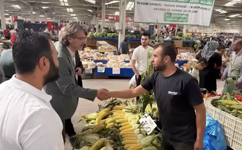 Konya’da yeni seçilen başkan hız kesmiyor! Pazarcıların nabzını yokladı