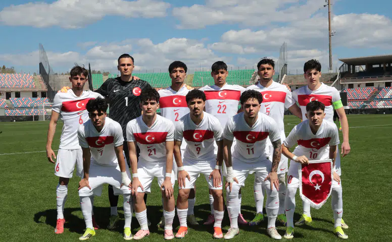 Konyaspor'dan iki oyuncuya Akdeniz Oyunları için milli davet