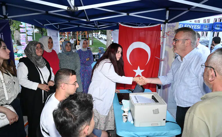 Konya'da üniversite adaylarına büyük destek! 670 öğrenci yararlandı