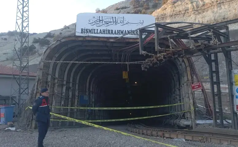 Son dakika! Göçük oldu, ölü ve yaralılar var