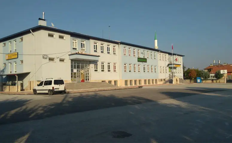 Konya İl Milli Eğitim Müdürlüğü duyurdu! Öğretmen hayatını kaybetti