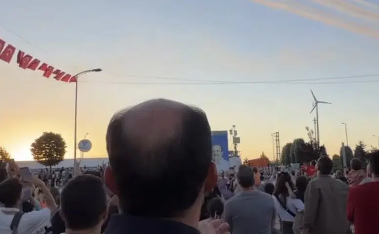 Konyalı Başkan, Türk Yıldızlarını hayranlıkla izledi