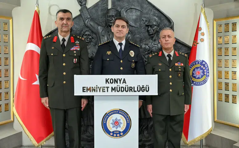Konya’da dikkat çeken ziyaret! İki Tümgeneral Emniyet’te