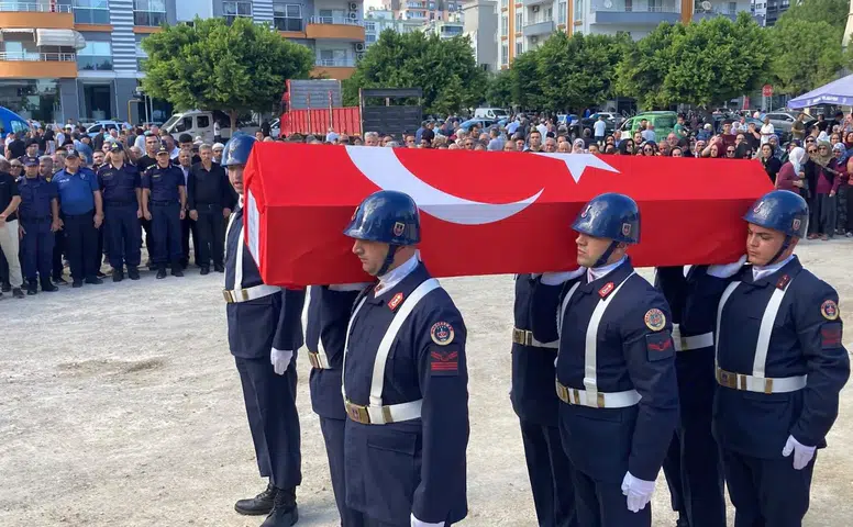 Konya’da vefat eden askere acı veda!