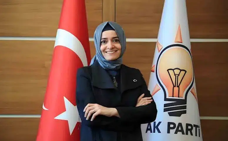 Fon iddiası ortaya atıldı! AK Parti’de flaş isim istifa etti