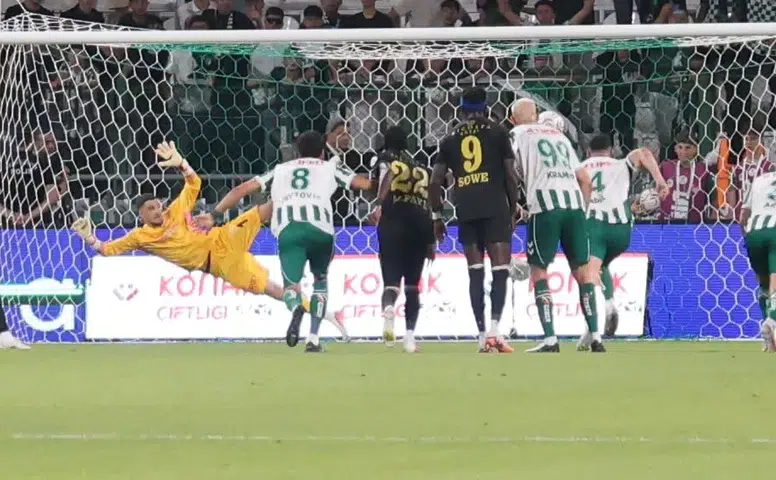 Konyaspor, ilk 6 haftada beyaz noktaya gidemedi