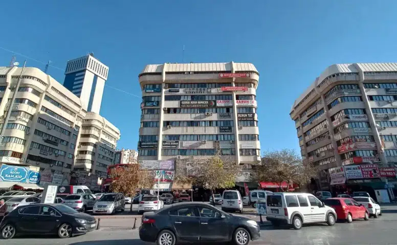 Başkan açıkladı! Konya'daki iş merkezleri yıkılacak mı?
