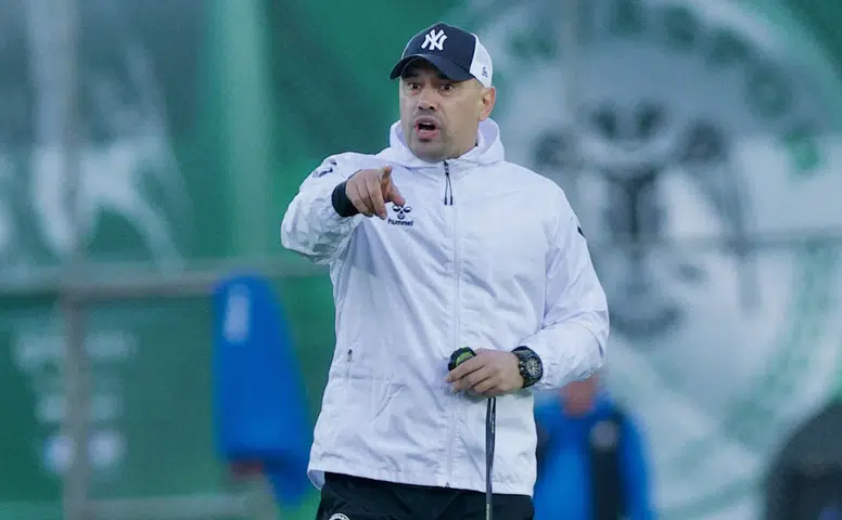 Konyaspor'da Çağdaş Atan'dan transfer sözleri! Kaç takviye daha yapılacak?