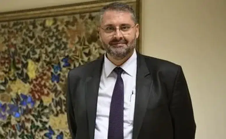 Konya Büyükşehir Ulaşım Daire Başkanı Görgülü en yakınını kaynetti