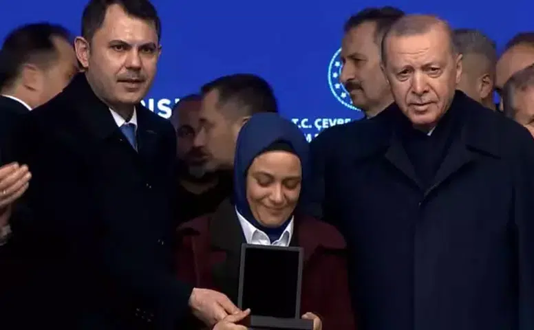 Bakan Kurum'dan 'Bu Başarı Türkiye'nin' teşekkürü