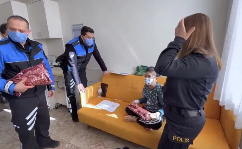 Konya Emniyeti kanser hastası çocukları umutmadı