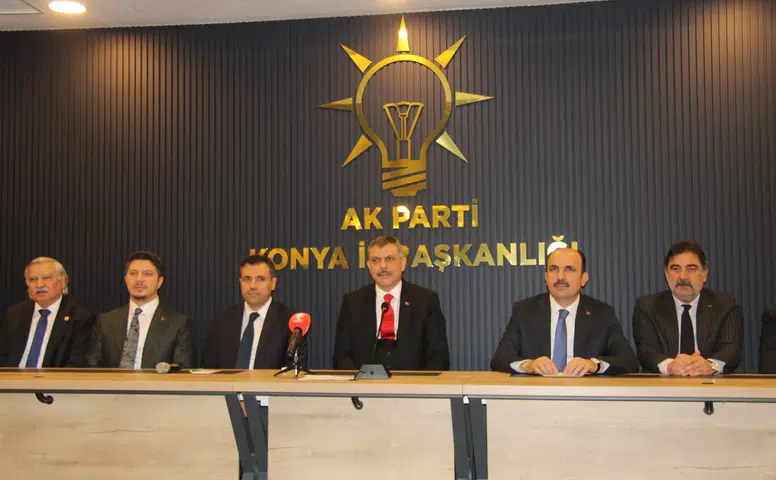 Bakan Çiftçi'den AK Parti Konya'ya ziyaret