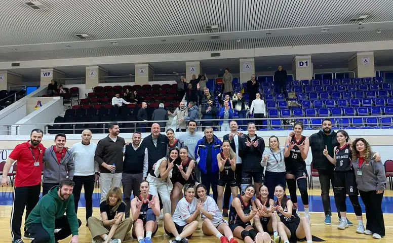 Konya Basket, 1. Lig için parkede