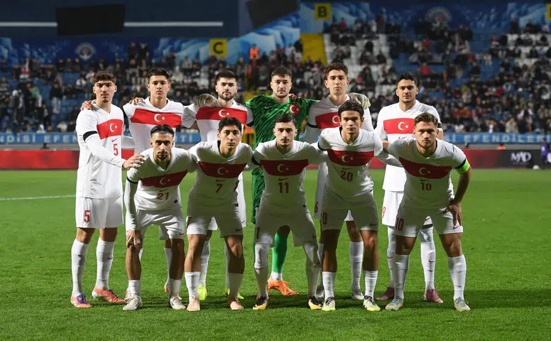 Konyasporlu kaleciye milli davet geldi