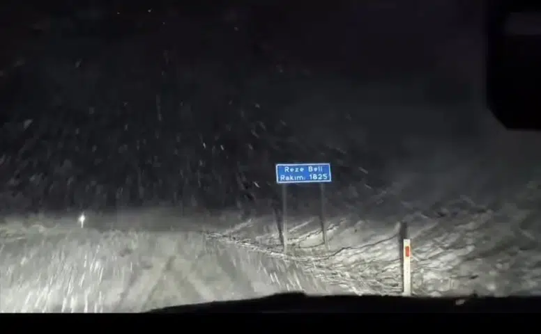 Konya’da kar başladı! Lapa lapa yağıyor