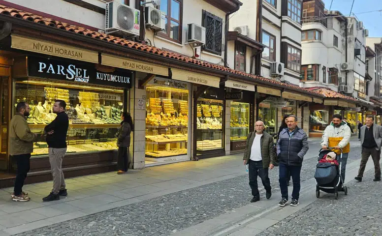 Konya'da alarm! Tüp kuyruğu bitti, altın kuyruğu başladı