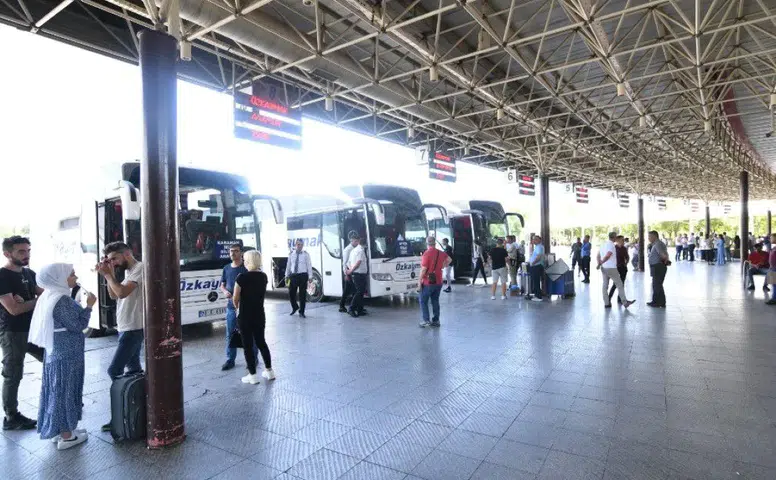 Talep düşük kaldı! Konya Otogarı’nda Ramazan Bayramı öncesi sessizlik