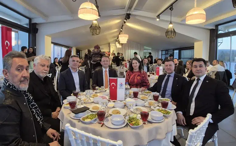 Konya iş dünyası iftarda bir araya geldi