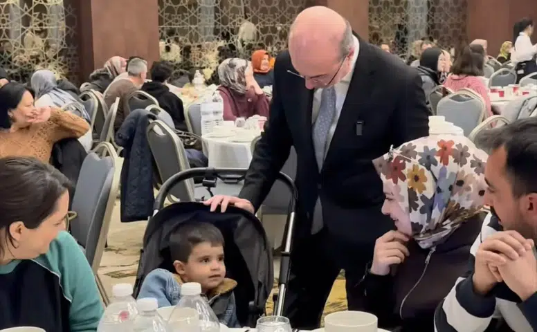 Konya’da otizmli bireyler ve aileleri iftarda ağırlandı