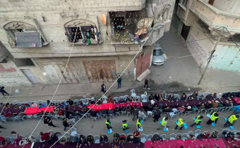 Kadir Gecesi Ribat’tan Gazze’de 50 bin kişilik dev iftar sofrası!