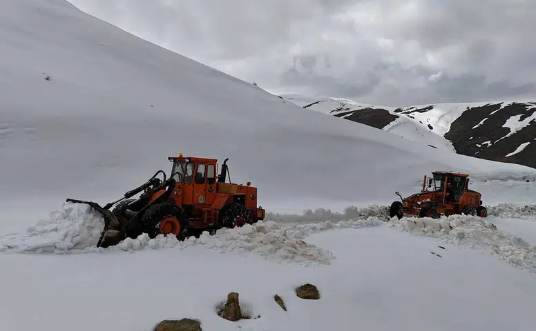 Kar engeli kalkıyor! Konya'da o yol 4 ay sonra açılıyor