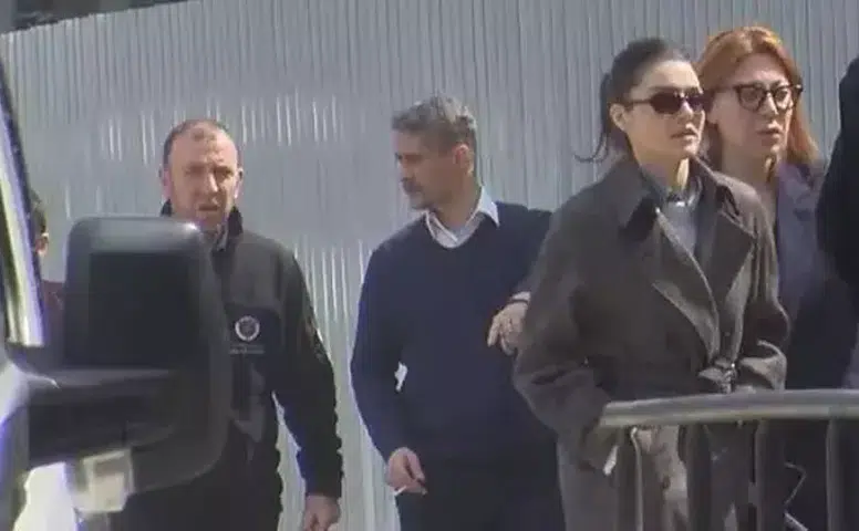 Bakan Çiftçi Konya’da! O ismin elini öptü