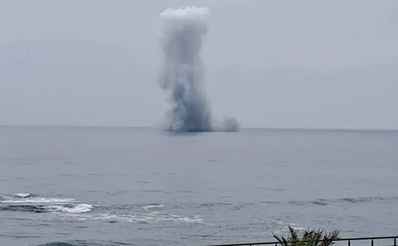 SAS ekipleri sevk edildi! Kıyıya vuran insansız deniz aracı imha edildi