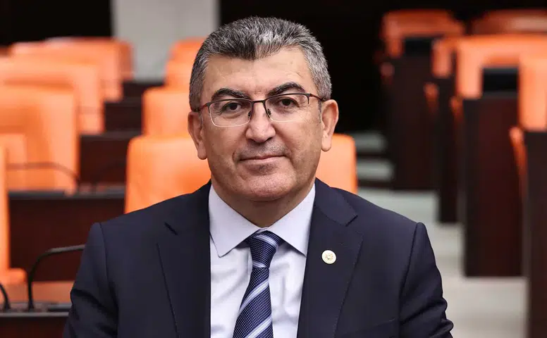 AK Parti Konya Milletvekili Ekici’den tartışmalı penaltı kararına tepki