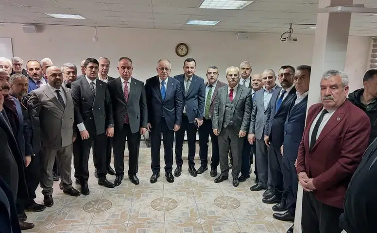 Konya’da Ülkücüler bayramlaştı!