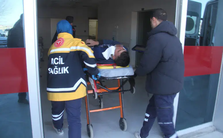 Konya’da inşaattan düşen işçi yaralandı