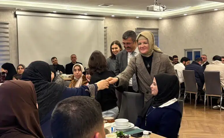 AK Parti Konya, Gazzeli aileleri ağırladı