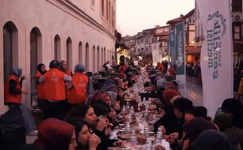Konya’nın göbeğinde böyle sofra görülmedi! İşte o dev etkinlik