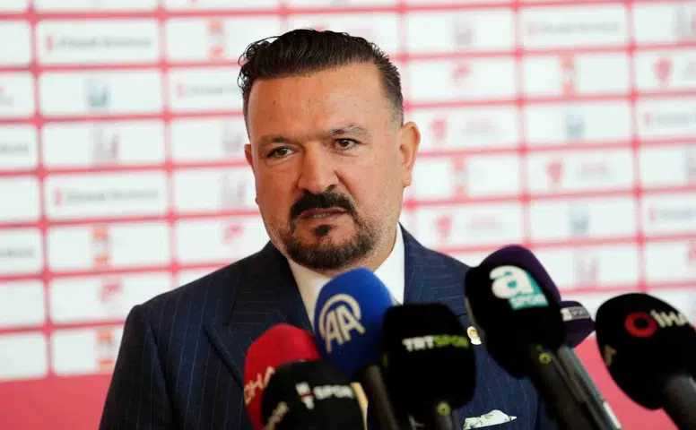 Konyaspor’dan Fenerbahçeli yöneticiye müthiş gönderme