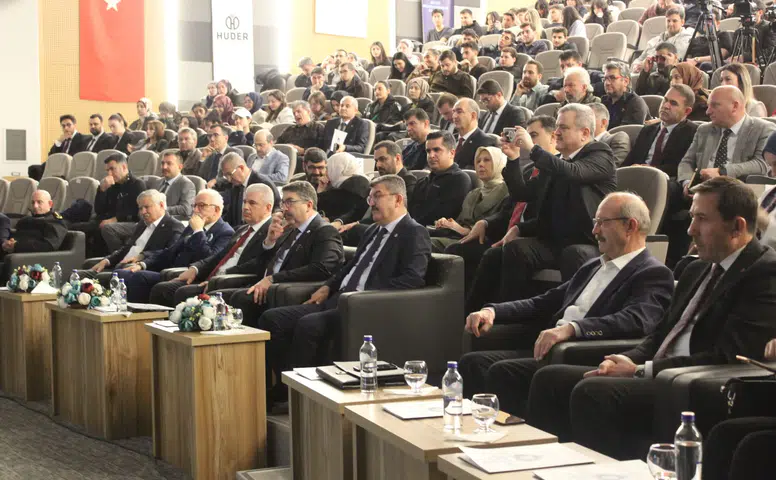 Konya’da sanal kumar tehlikesi büyüyor: Yaş 9’a kadar indi!