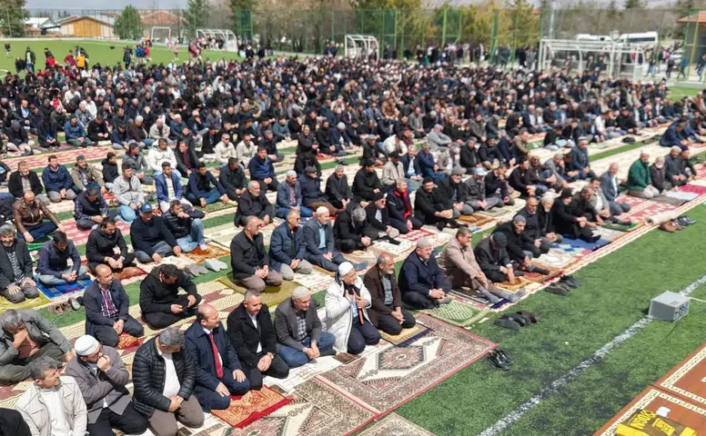 Konya’da binler stadyumda toplandı!