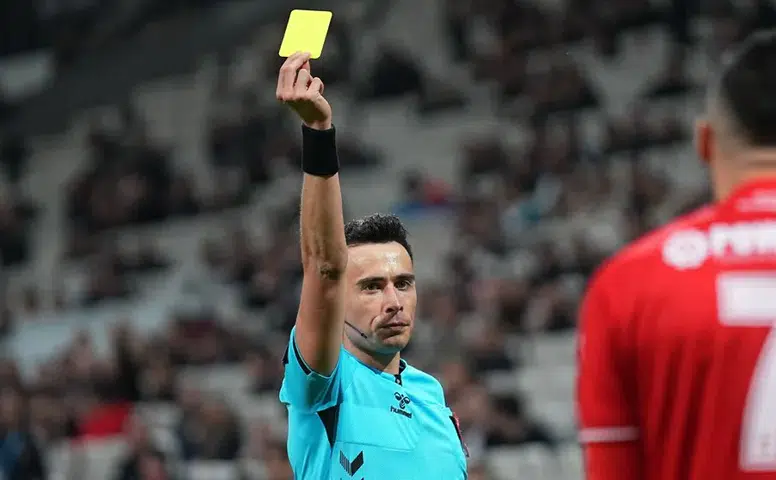 Antalyaspor - Konyaspor maçına dikkat çeken atama! İşte 30. hafta hakemleri