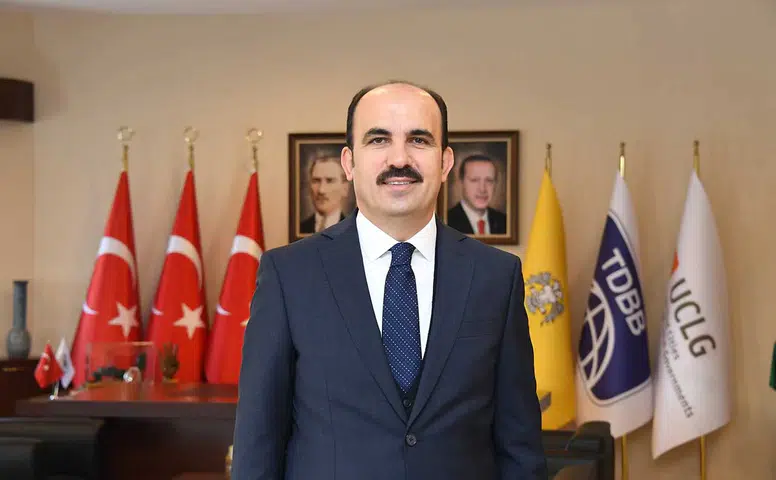 Başkan Altay açıkladı! Konya Büyükşehir'den öğrencilere 7,7 milyonluk destek