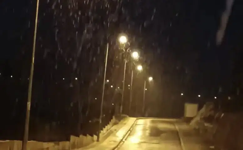 Konya’da kar yağışı başladı! Soğuk hava etkisini gösteriyor