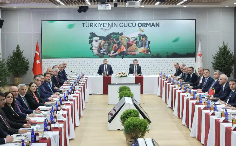 Konyalı Bakan Çiftçi, Bakan Yumaklı ile dev toplantıya imza attı