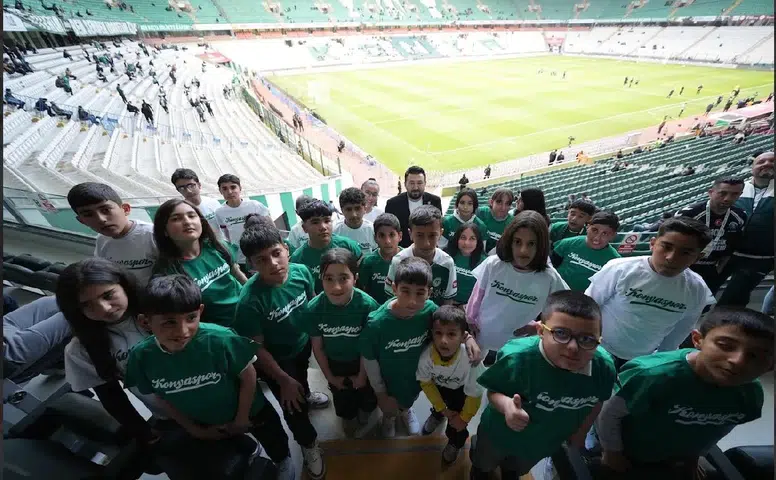 Cihanbeylili öğrenciler, Konyaspor maçında unutulmaz bir heyecan yaşadılar