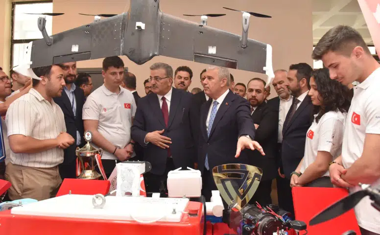 Konya İKAF’26’da yapay zekâ şovu: AİLA büyük ilgi gördü