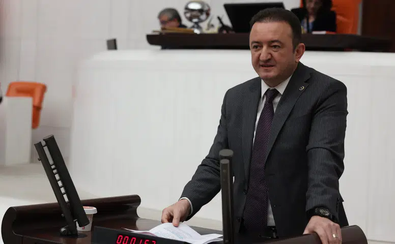 Konya’da imtiyaz tartışması büyüyor! Bektaş’tan ‘Fatura millete kesiliyor’ çıkışı